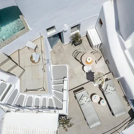 Yposkafo Jacuzzi House * Oia (Santorini)