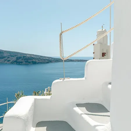 Holiday home Yposkafo Jacuzzi House Oia (Santorini)